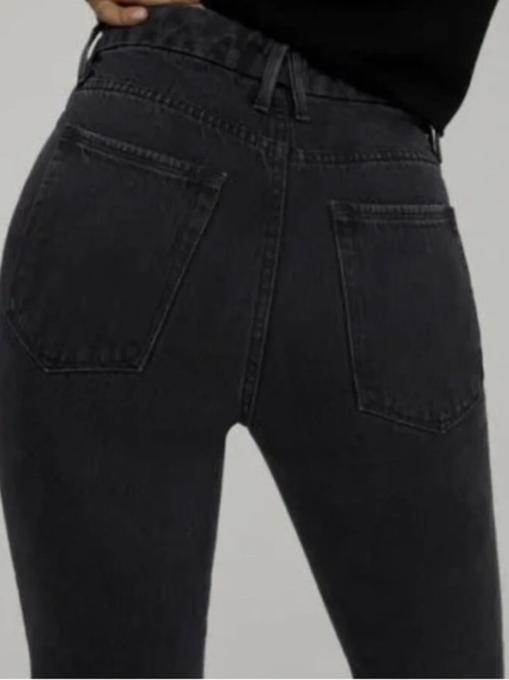 Good American Waist Cutout Black Skinny Jeans Sz 12/31 - Picture 3 of 8